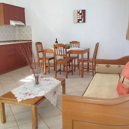 Aparthotel Golden Sun 2*